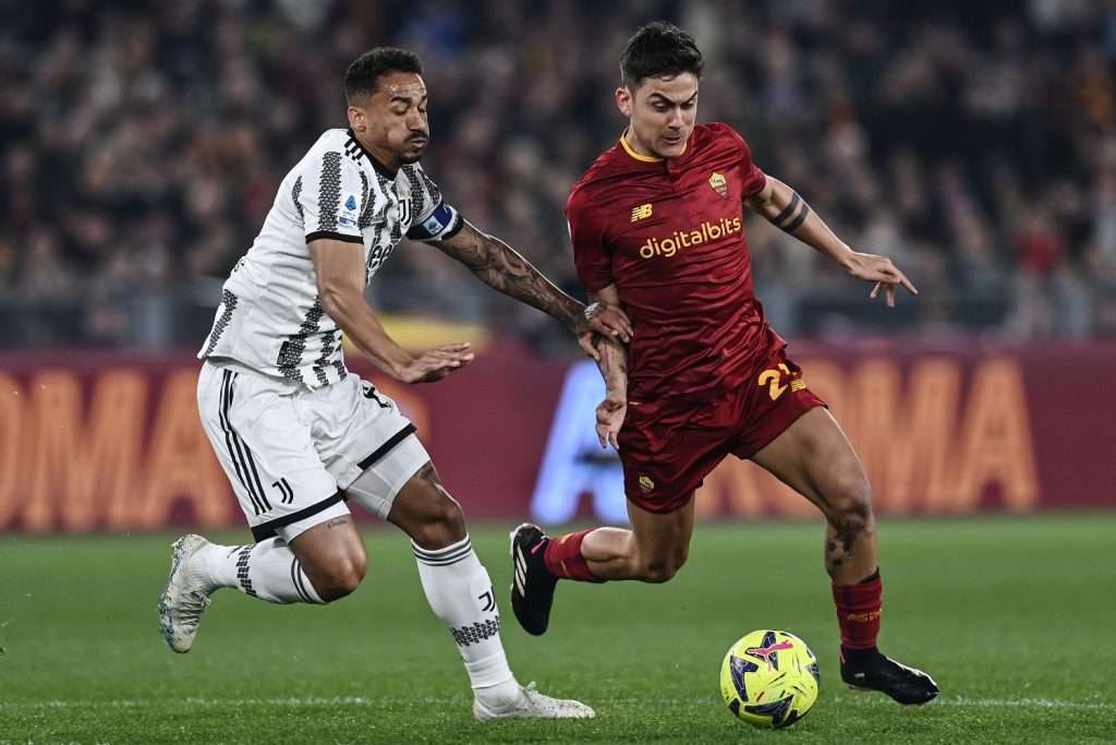 Dybala-Danilo, Roma-Juventus